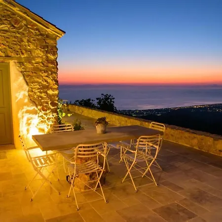 Kriari Forest & Sea View Luxury Ваканционна къща *