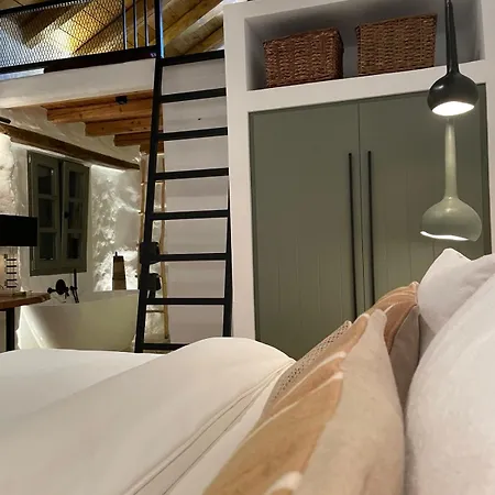 Case de vacanță Kriari Forest&sea View Luxury