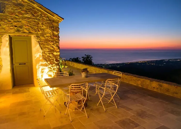 Kriari Forest & Sea View Luxury Сasa de vacaciones *